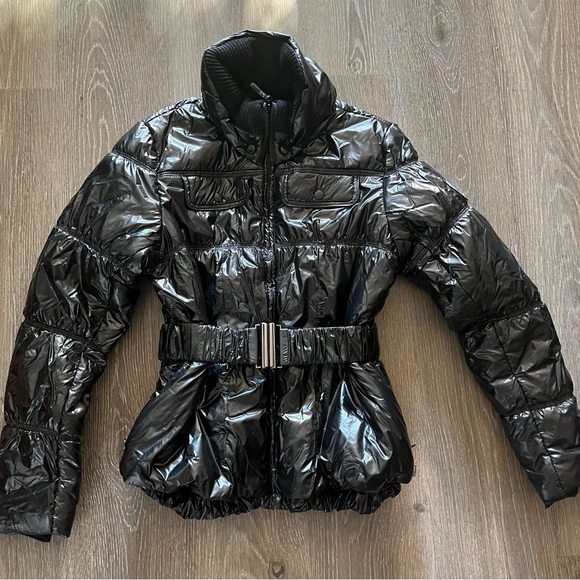 FILA puffer Size  US M - Picture 2 of 9